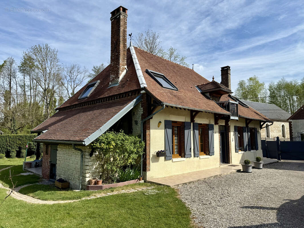 Maison à AUXON