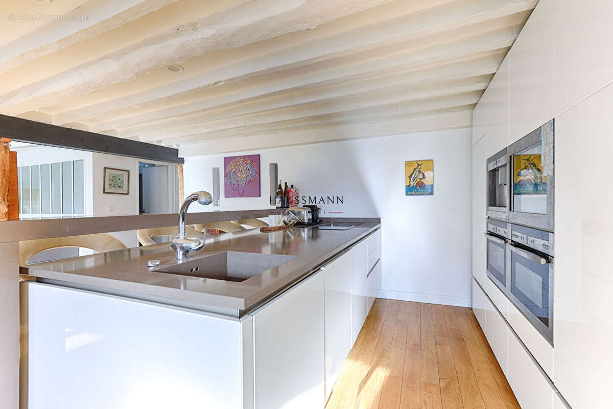Appartement à PARIS-9E