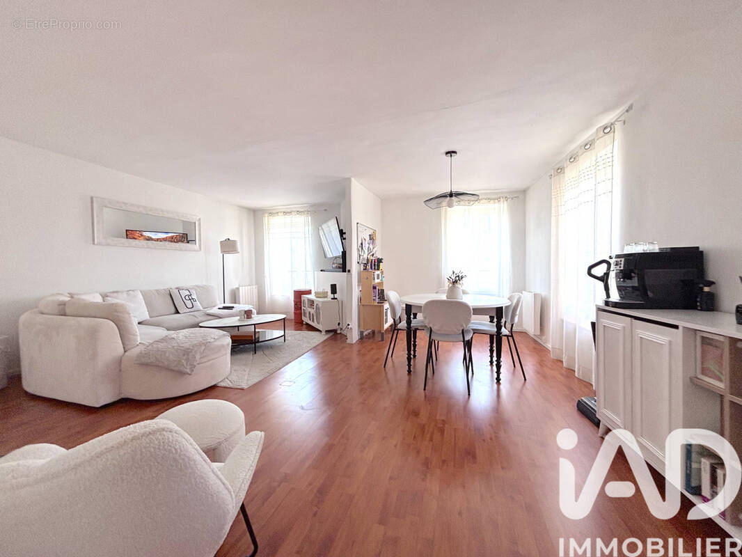 Photo 1 - Appartement à GRISY-SUISNES