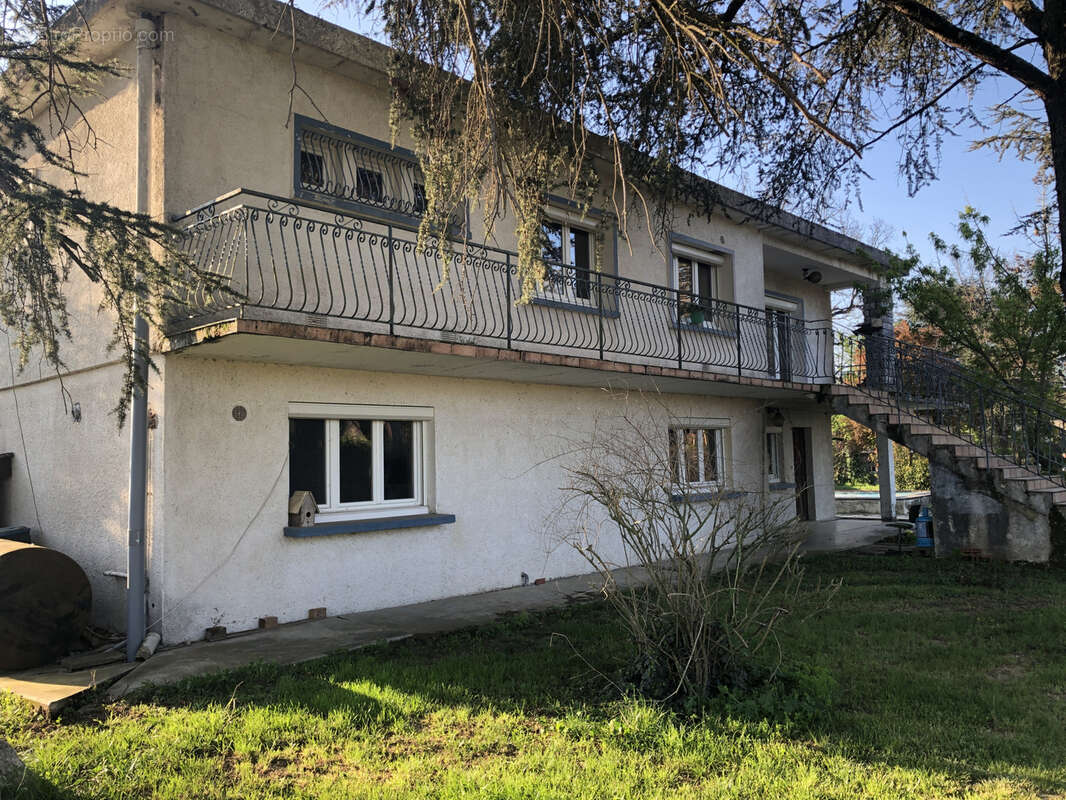 Grande maison T7 - 250 m2 - BESSIÈRES - photo 12