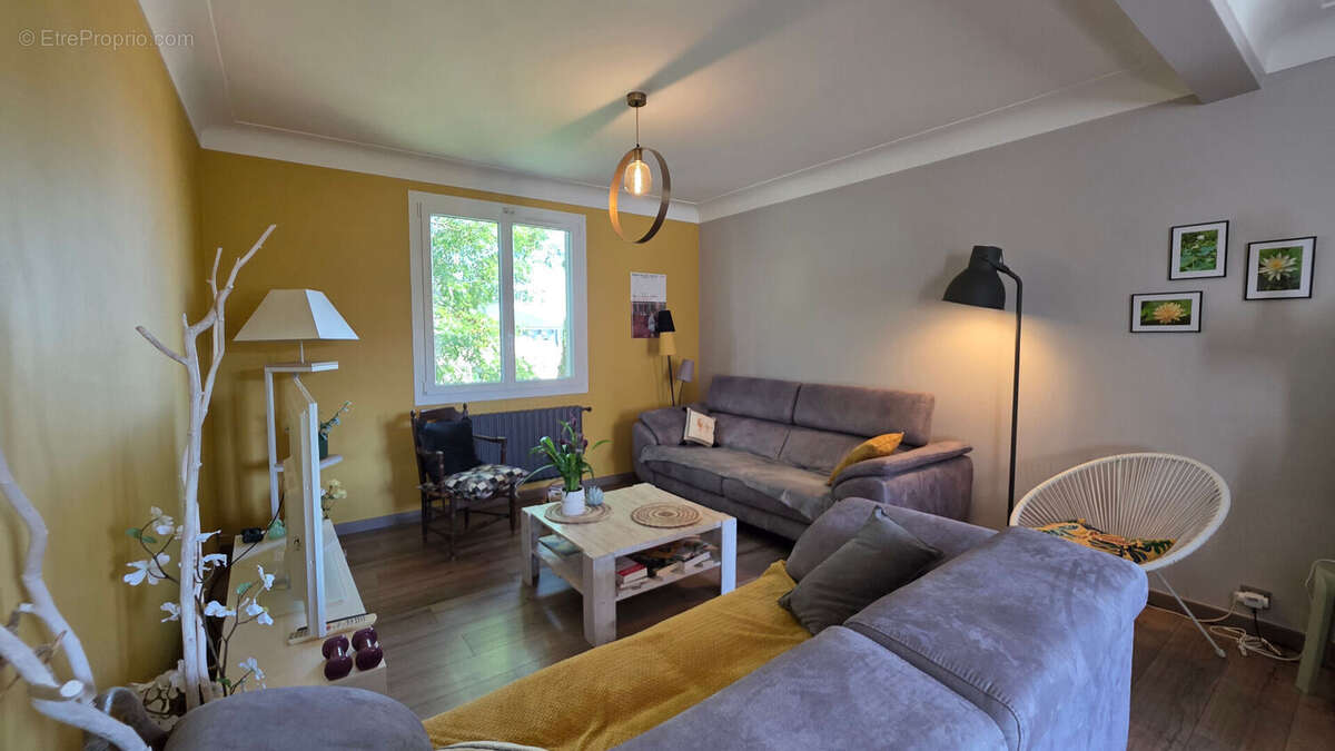 Maison t5/6 à Rodez - photo 2