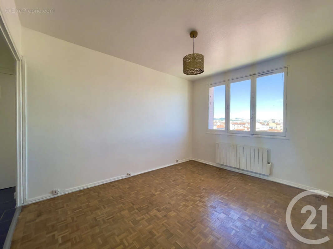 Appartement à VILLEURBANNE