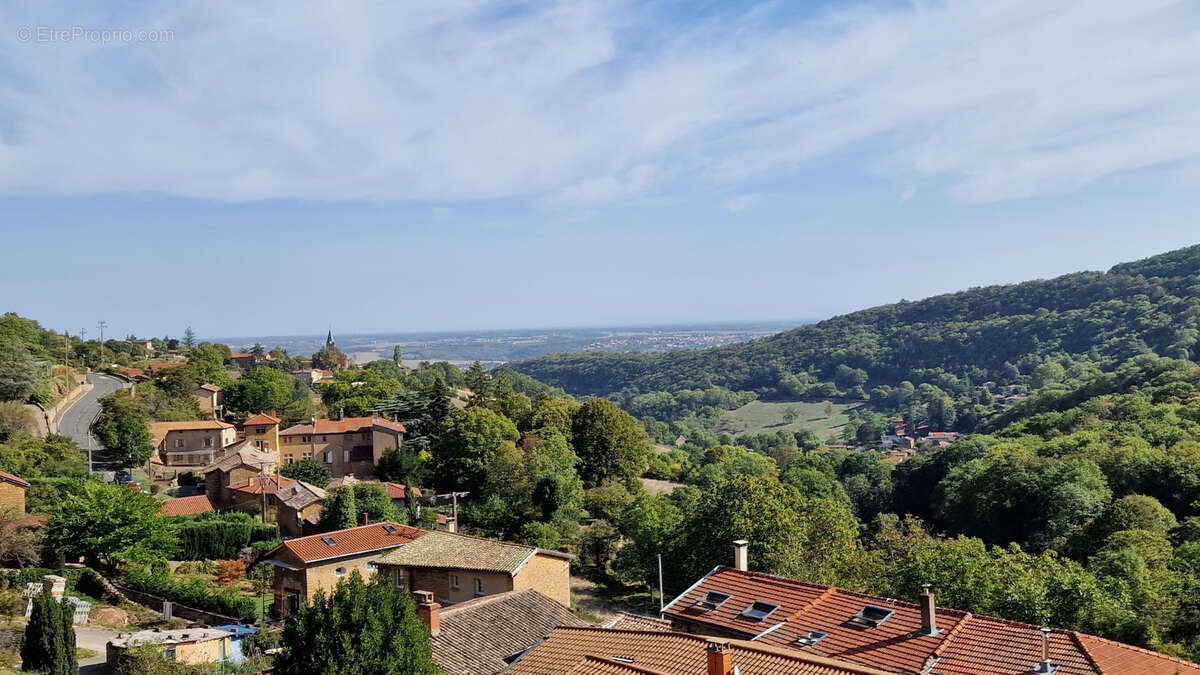 Maison à POLEYMIEUX-AU-MONT-D&#039;OR