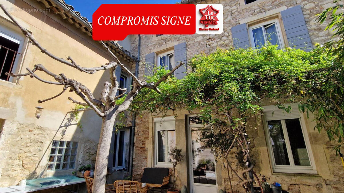 Maison à LAPALUD