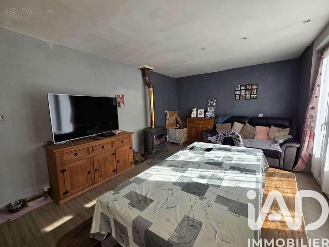 Maison 65 m² à Peyrelevade  - photo 3