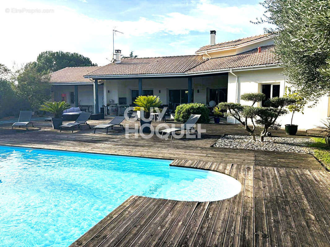 Maison à MARMANDE