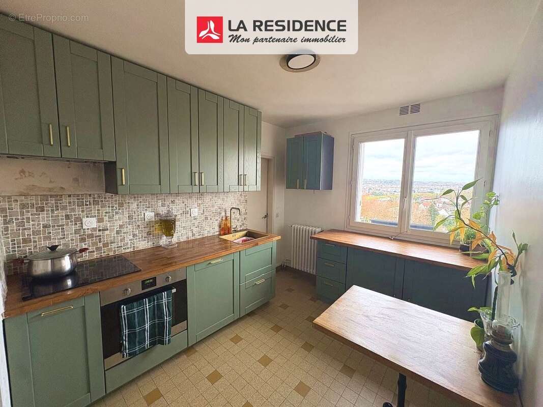 Appartement à EPINAY-SUR-SEINE