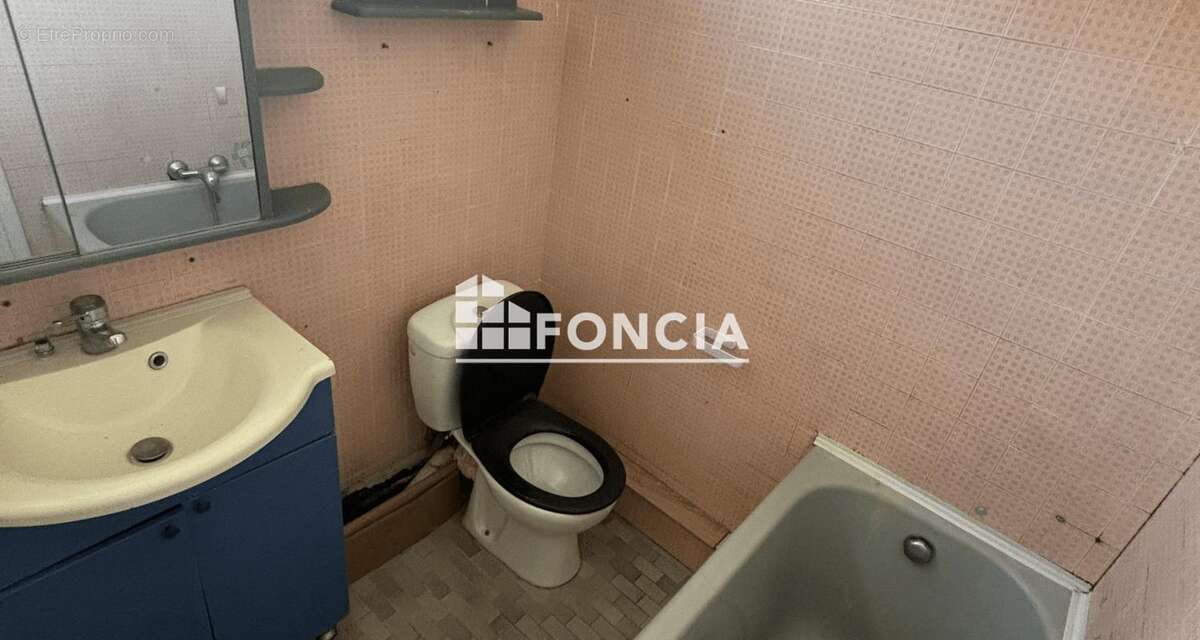 Secteur Montjuzet - Maison T4 63.11 m² avec garage et jardin - photo 8