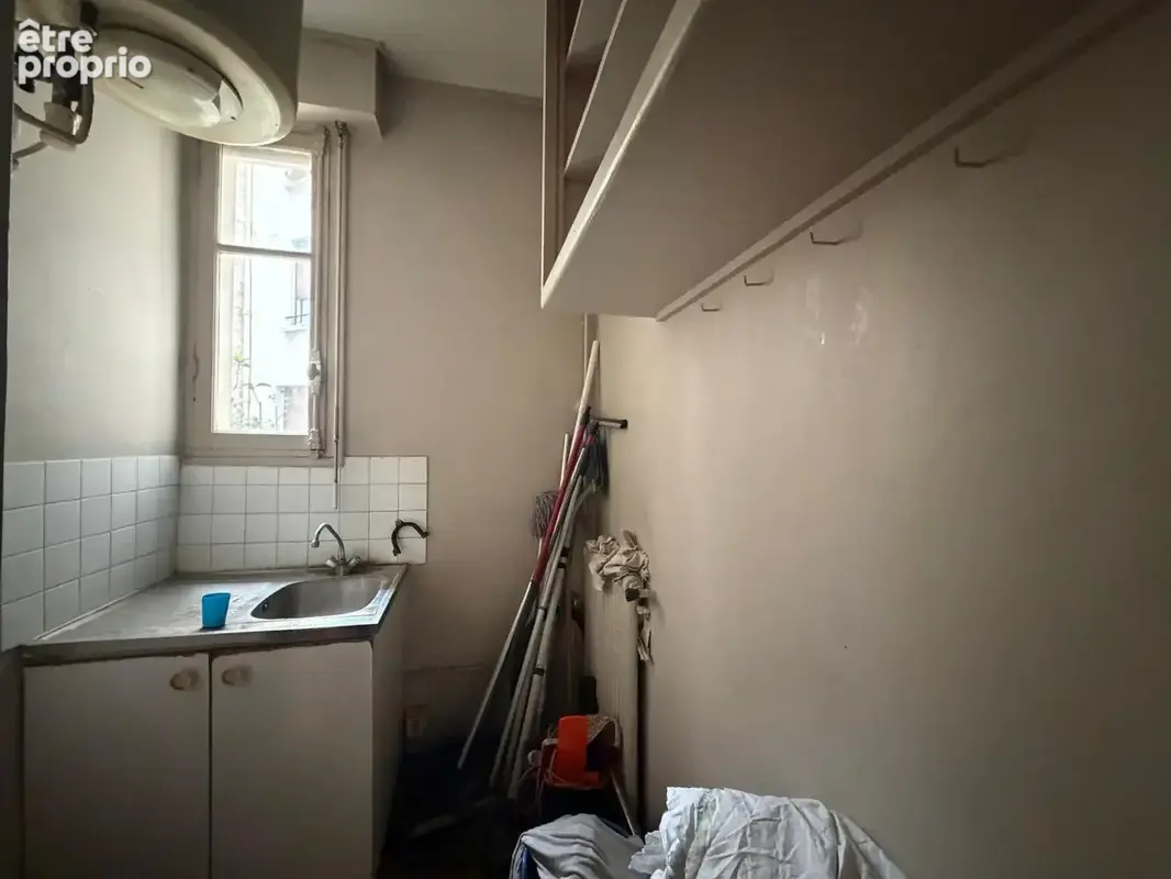 Loge de gardien à rénover - Paris 17 - photo 2
