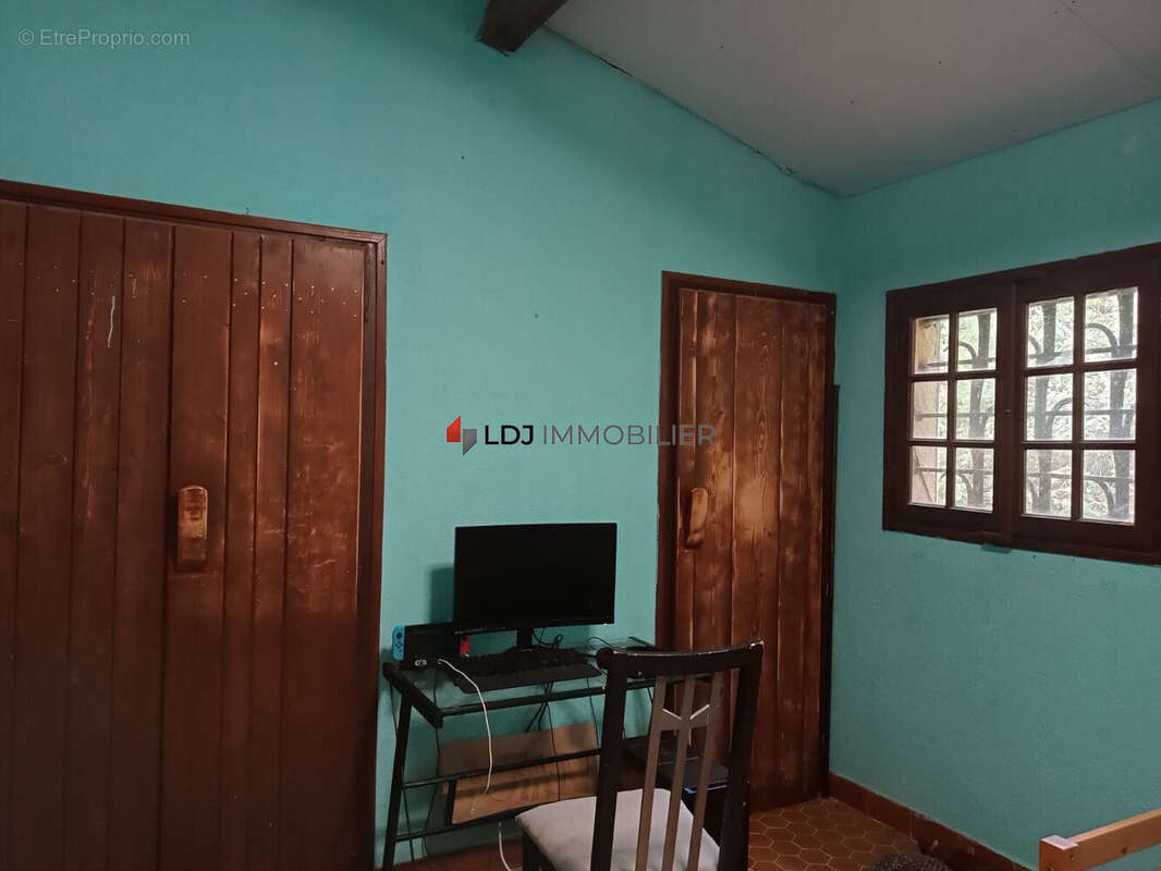 Maison à MONTFERRER