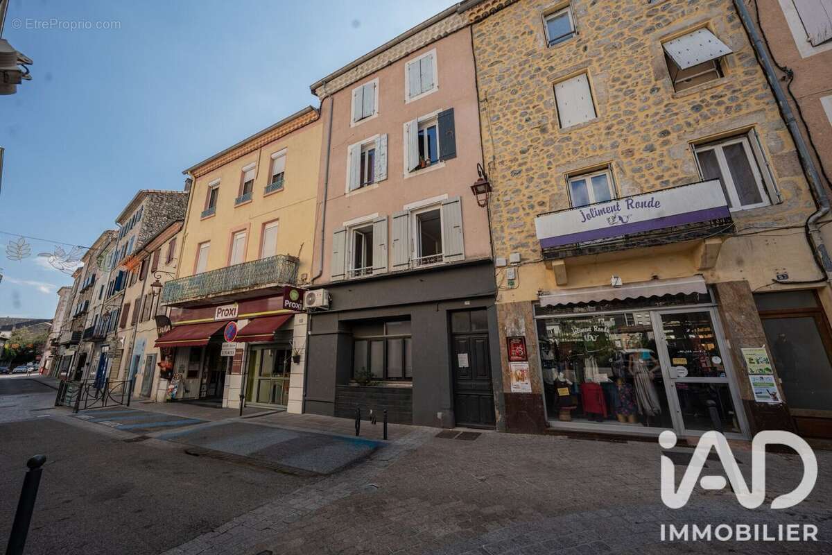 Appartement 40 m² à Vals-Les-Bains  - photo 4
