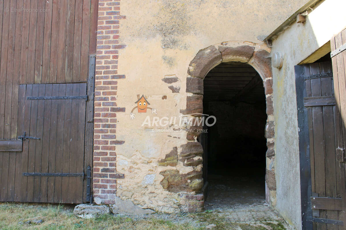 Superbe ancien corps de ferme sur 4ha12ca avec 1ha9 bois-taillis - photo 16