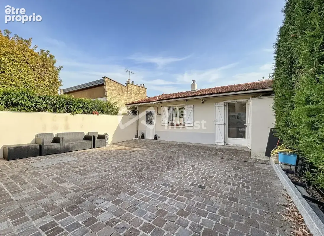 Maison 3 pièces 56 m² à vendre à Houilles (78800) - photo 2