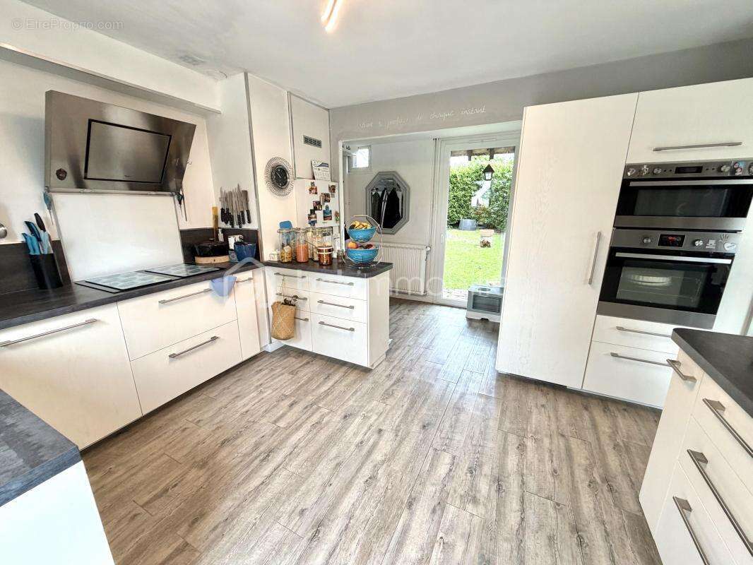 Maison à LE BOSC-ROGER-EN-ROUMOIS