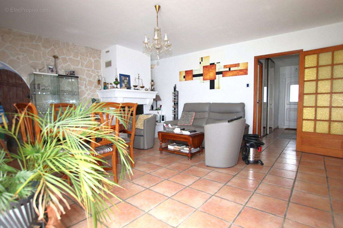Maison à GIGNAC