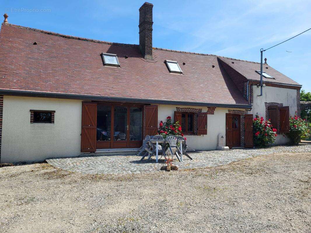 Maison à SAINT-MARC-DU-COR