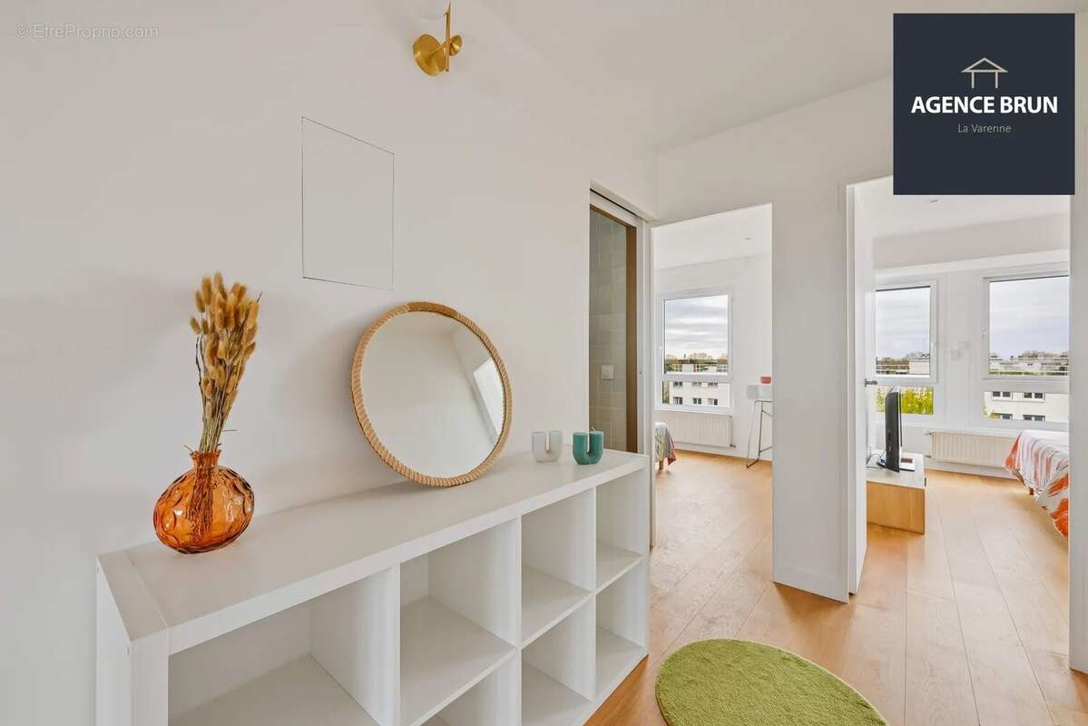 Appartement à SAINT-MAUR-DES-FOSSES
