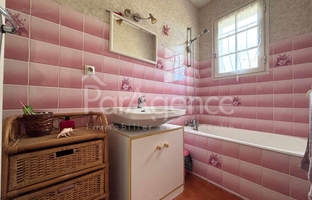 Maison de plain-pied sur terrain de 633 m2 - photo 13