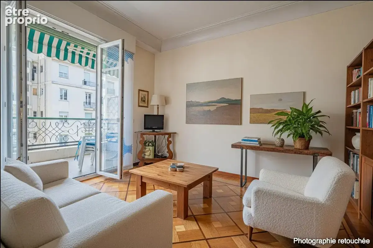 Appartement 3 pièces 75 m² à vendre à Nice (06000) - photo 2