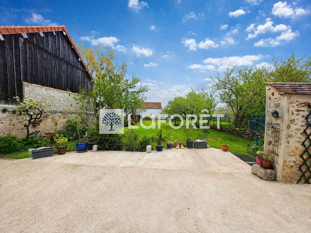 Maison à ROZAY-EN-BRIE