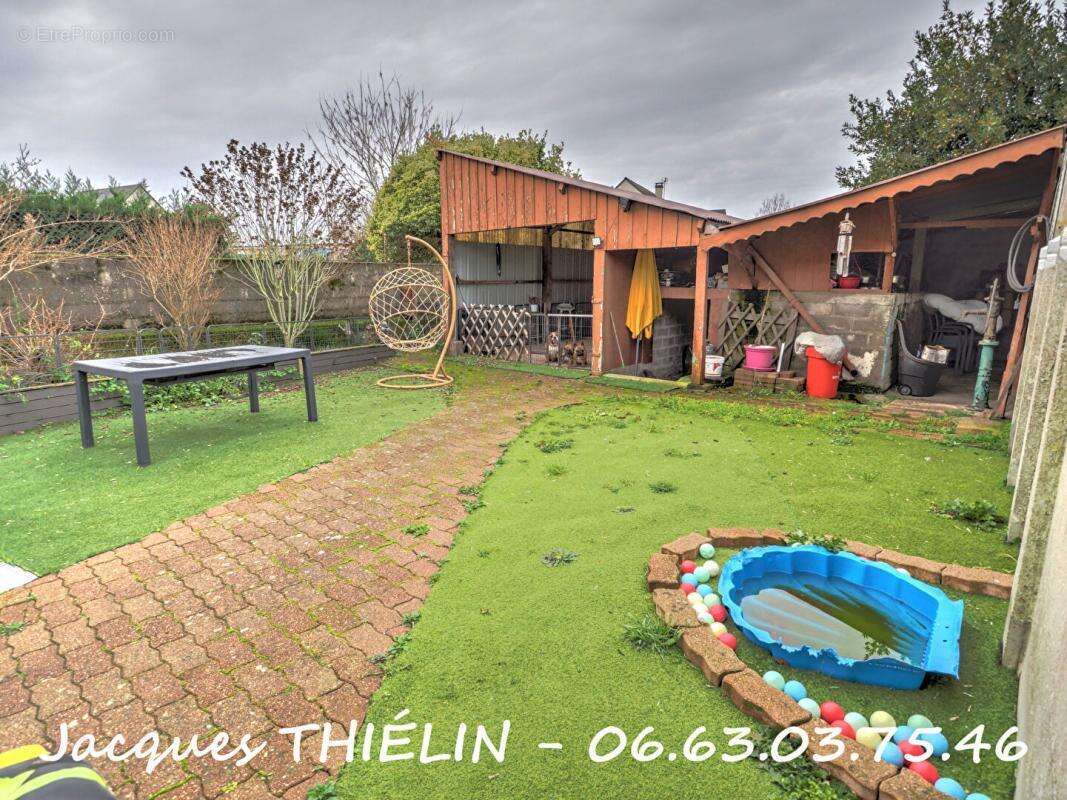 Maison à LONGUE-JUMELLES