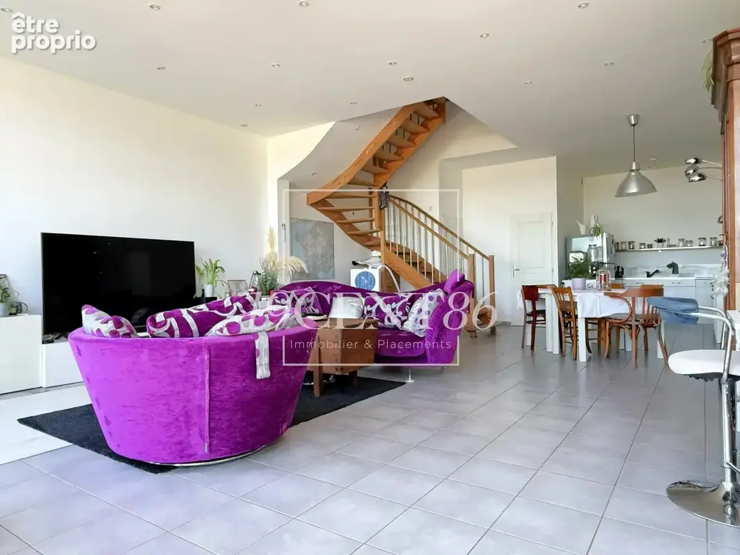 Appartement à PELUSSIN