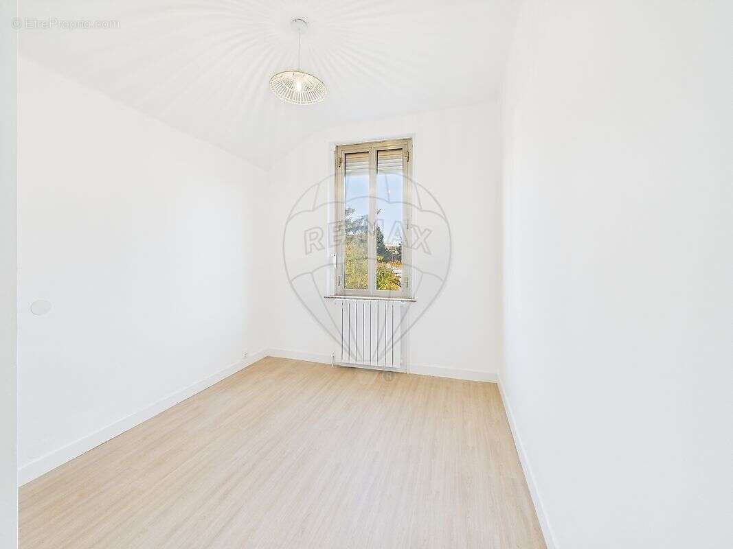 Maison à SAINTE-MARIE-AUX-CHENES