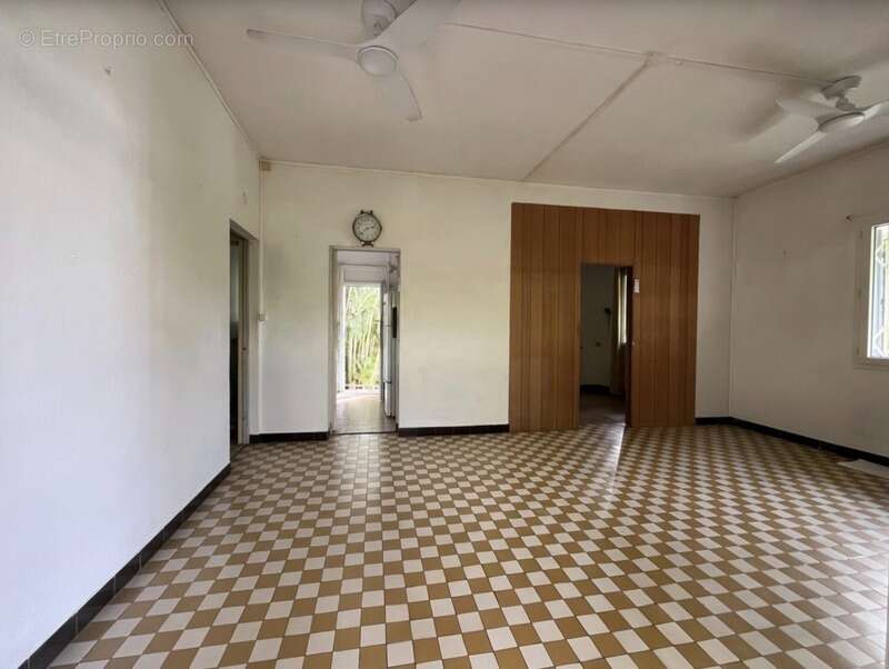 Maison à vendre 4 pièces SAINT DENIS (974) - photo 5