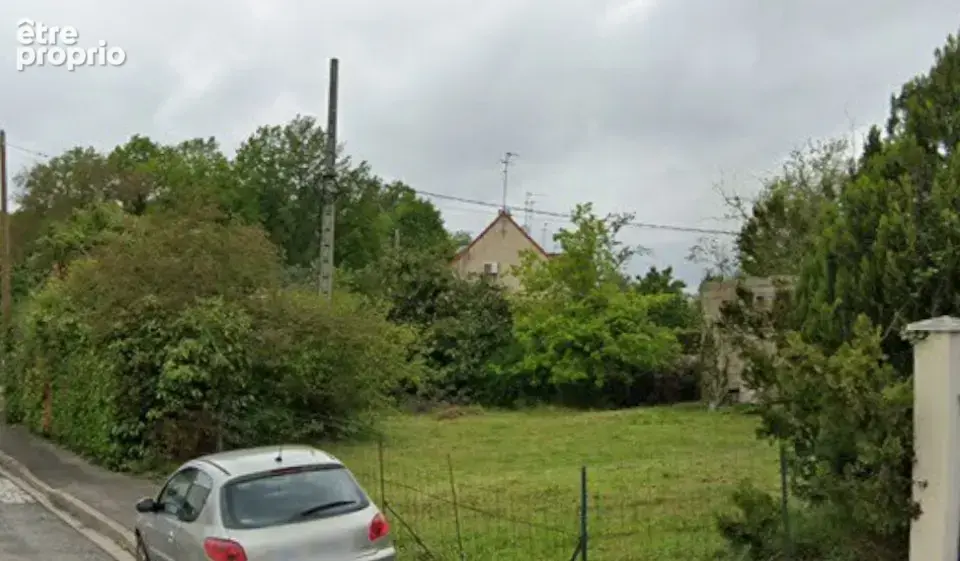 Terrain à BOISSY-SOUS-SAINT-YON