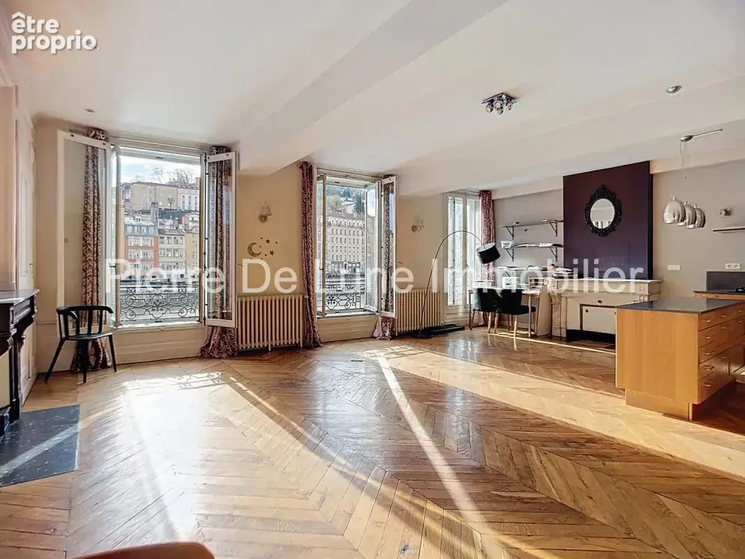 Vue Saône et Fourvière,  appartement 112 m²  Quai St-Vincent - photo 2