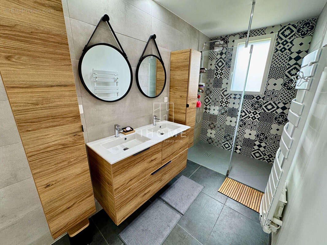 Maison à ROEZE-SUR-SARTHE