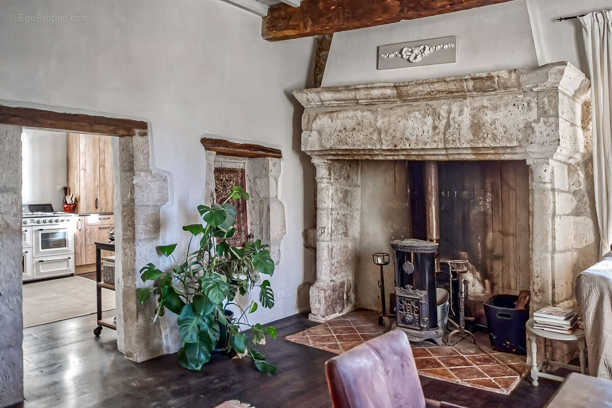 Maison à BRASSAC