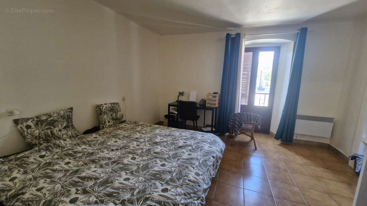 Appartement à CORTE