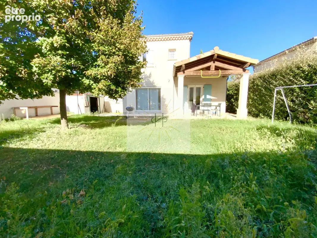 Photo Maison à Montelimar au prix de 329 000€