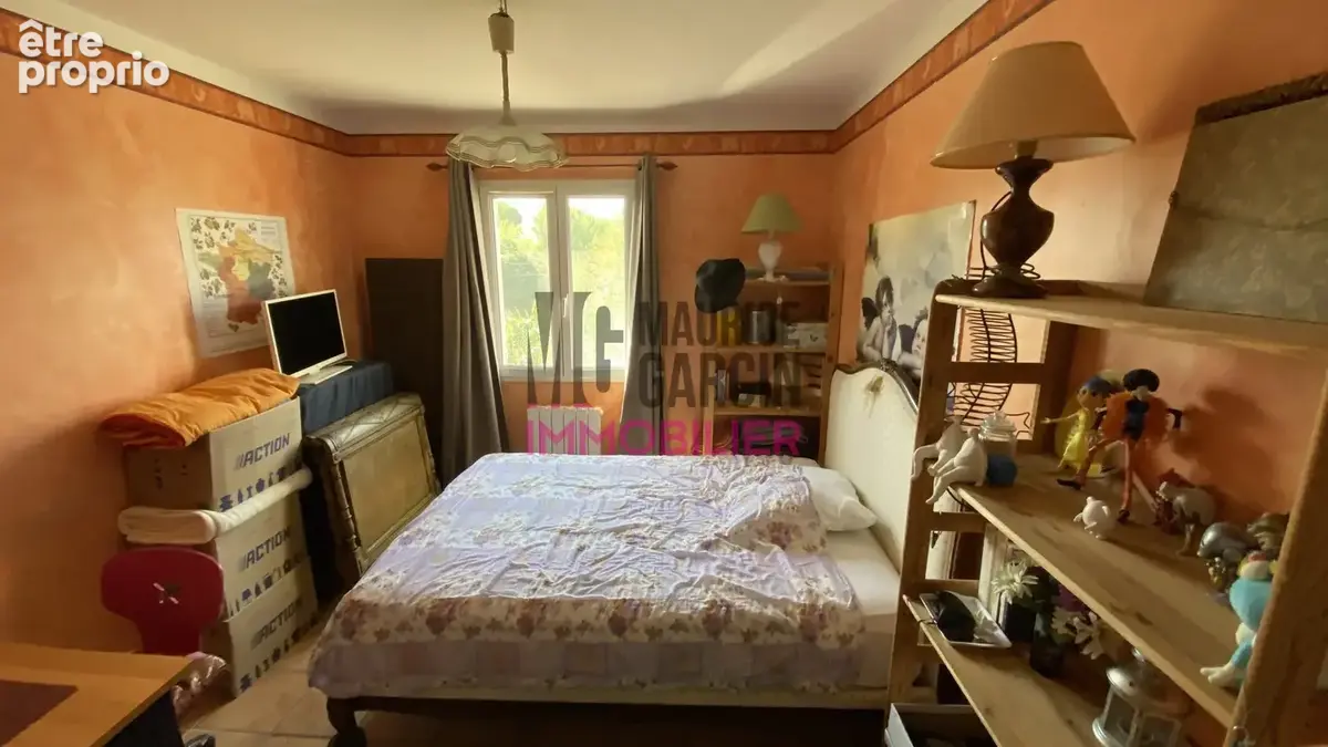 Maison 94 m² à Entraigues-Sur-La-Sorgue  - photo 5