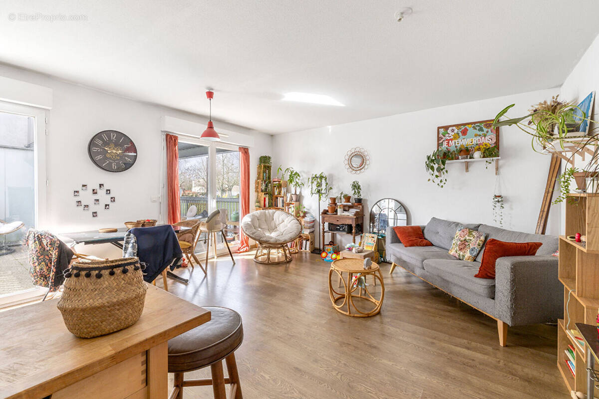 Appartement à BEGLES