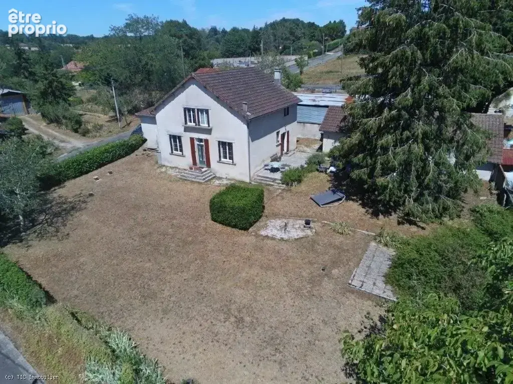 Maison à VERTEUIL-SUR-CHARENTE