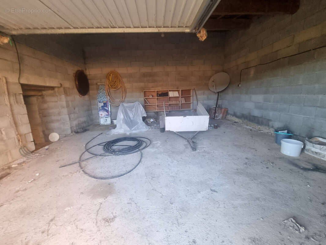 Maison à BIZE-MINERVOIS