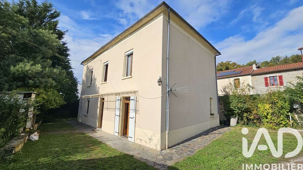 Maison 176 m² à Decazeville  - photo 3