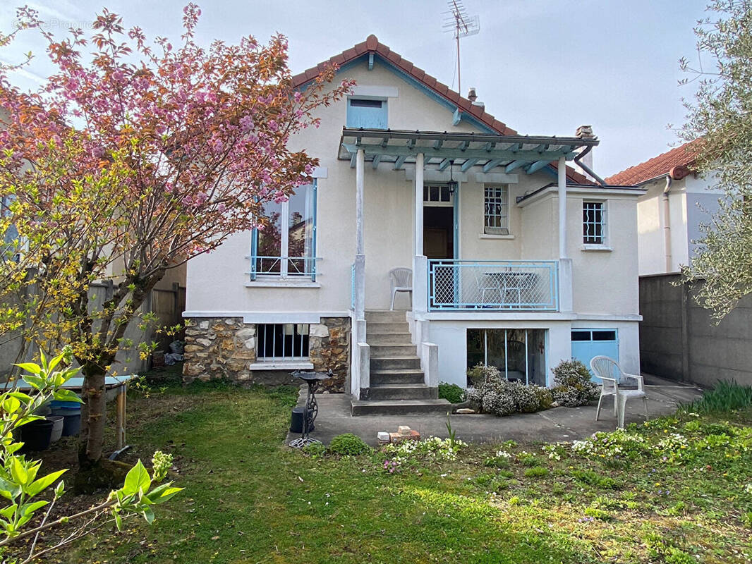 Maison à SOISY-SOUS-MONTMORENCY