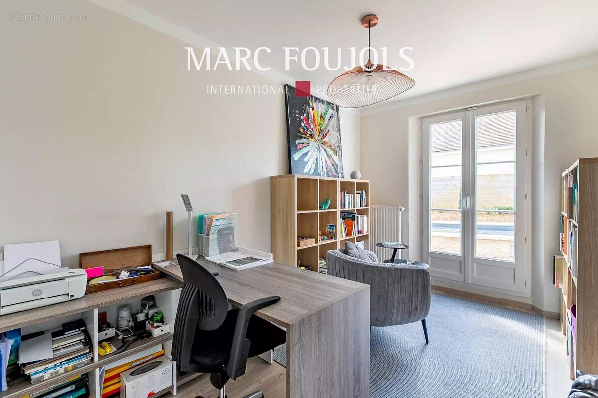 Maison à VERNEUIL-EN-HALATTE