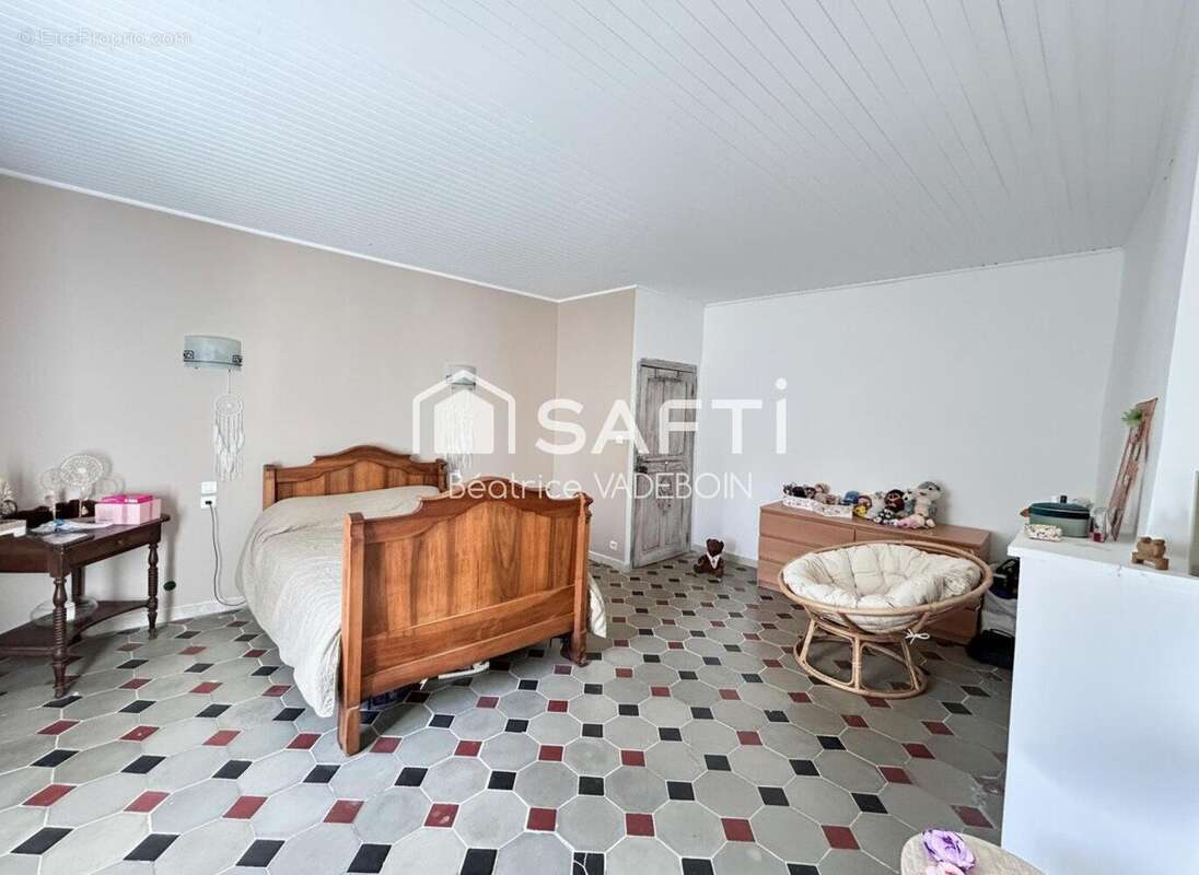 Photo 9 - Maison à MALATAVERNE