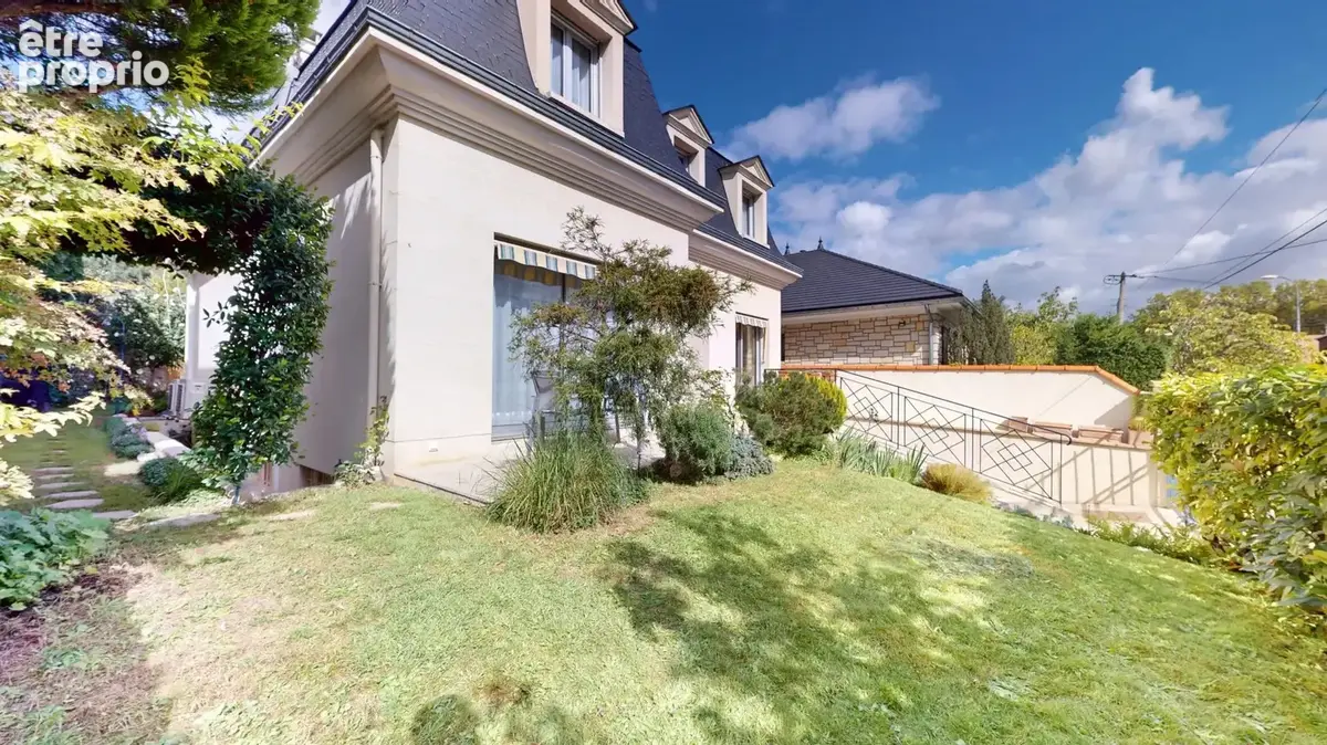 Maison 7 pièces 154 m² à vendre à Saint-Maur-Des-Fosses (94100) - photo 9