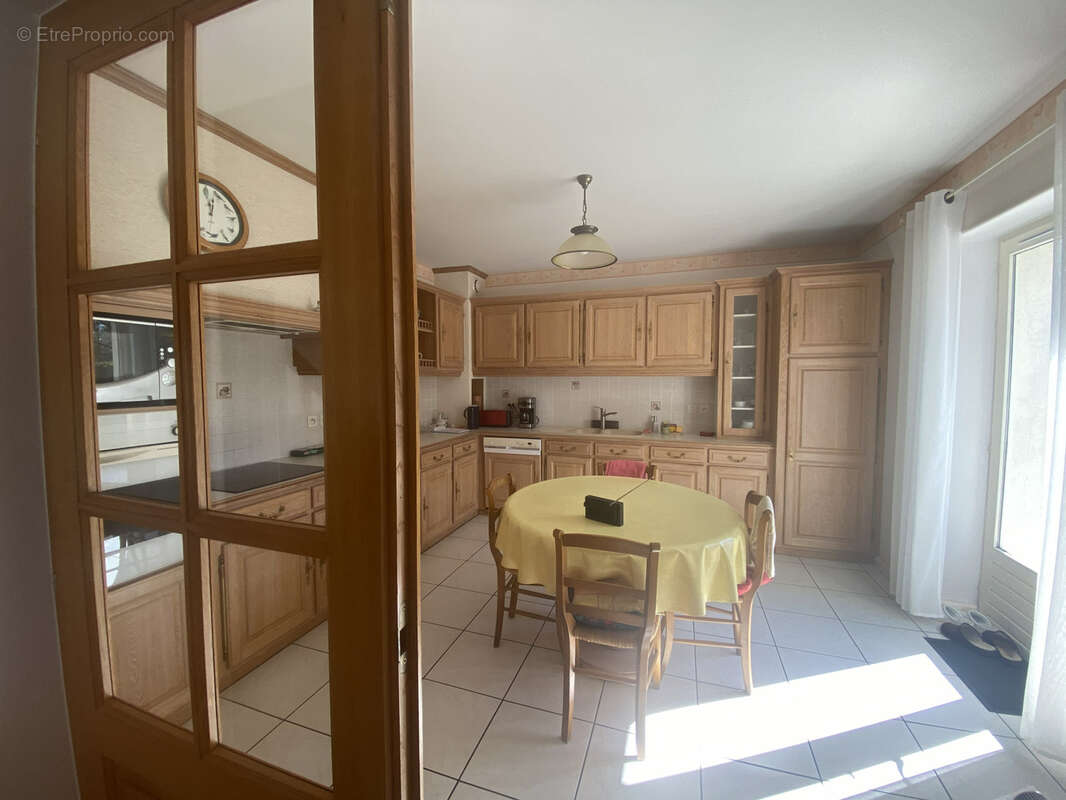 Maison à AIFFRES