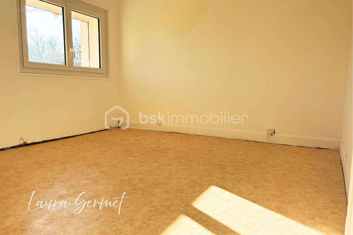 Maison à ROUVRES-LES-BOIS