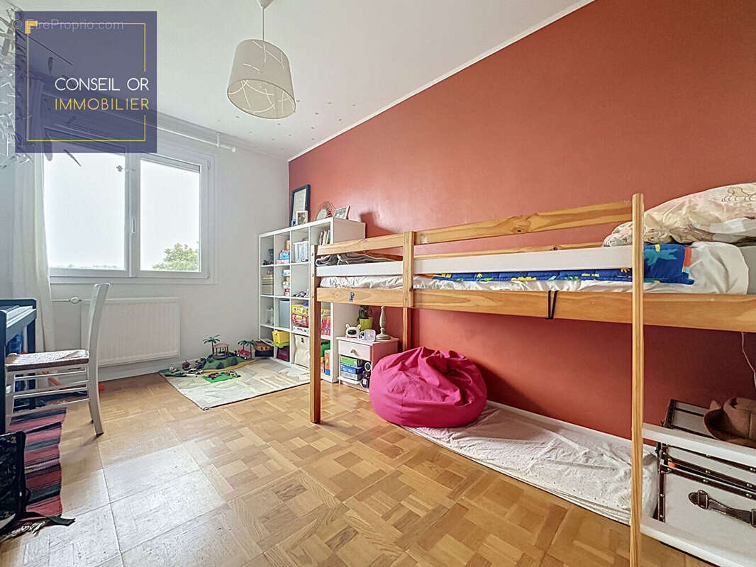 Appartement Oullins Pierre Benite 4 pièce(s) 83 m2 - photo 10