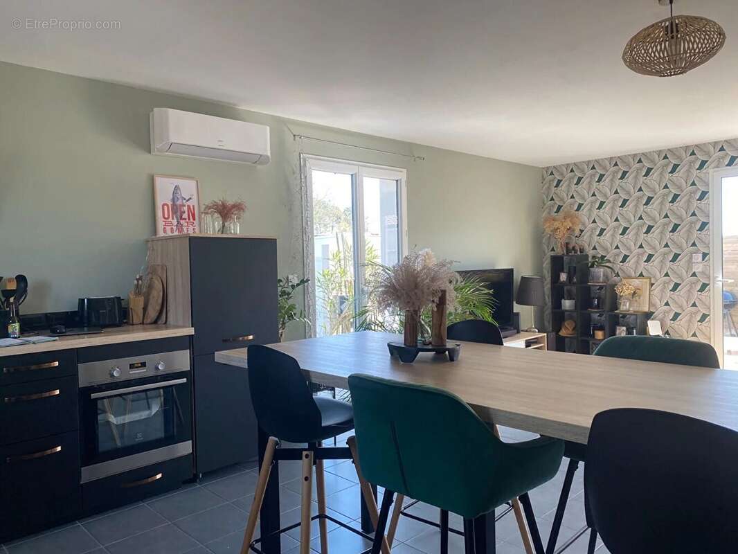 Maison à PARENTIS-EN-BORN