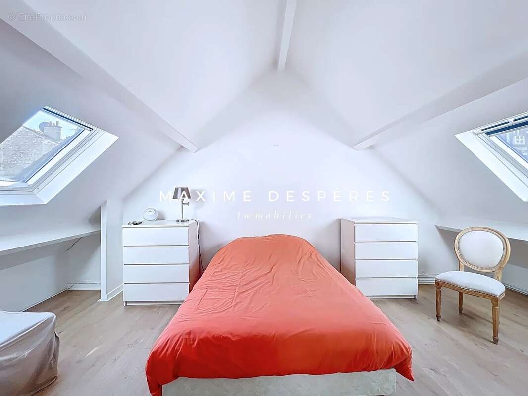 Maison à ASNIERES-SUR-SEINE