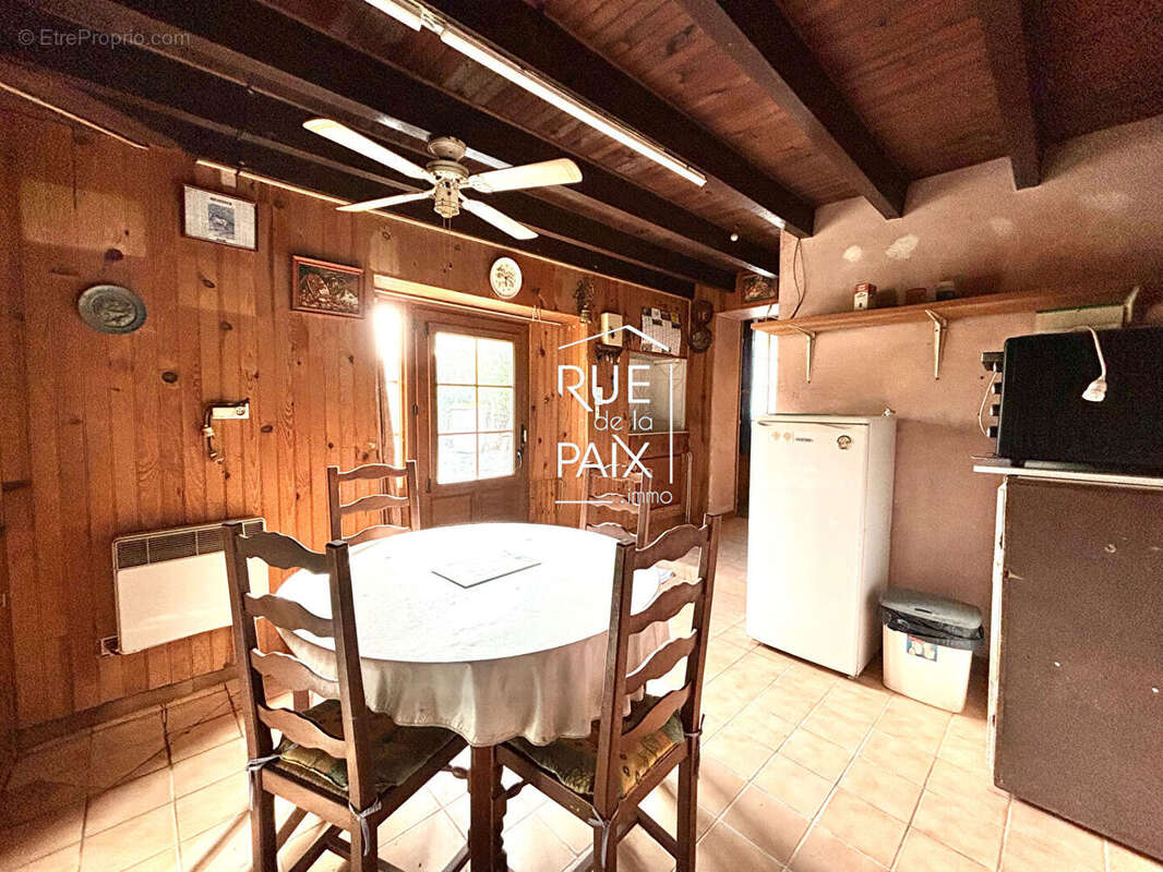 Maison à SAINT-GERMAIN-DE-LONGUE-CHAUME