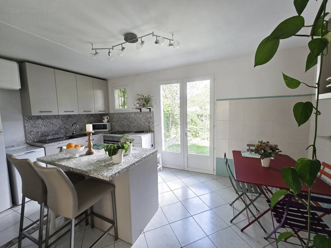 Maison à PRADES-LE-LEZ